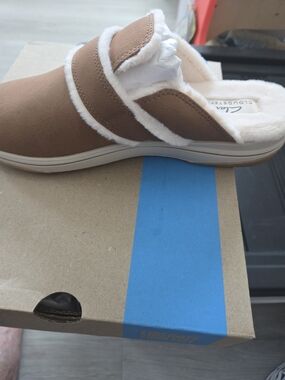 Cozy Tan Faux-Fur Slip-On Mule